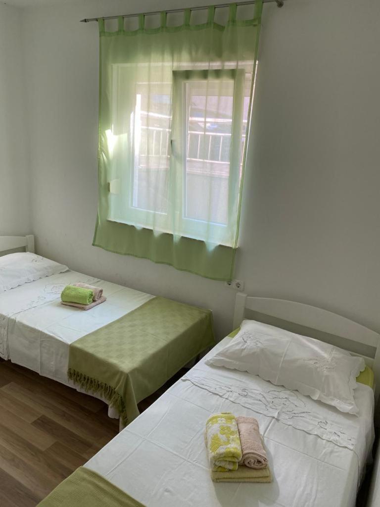 Apartament Dina Trogir Zewnętrze zdjęcie